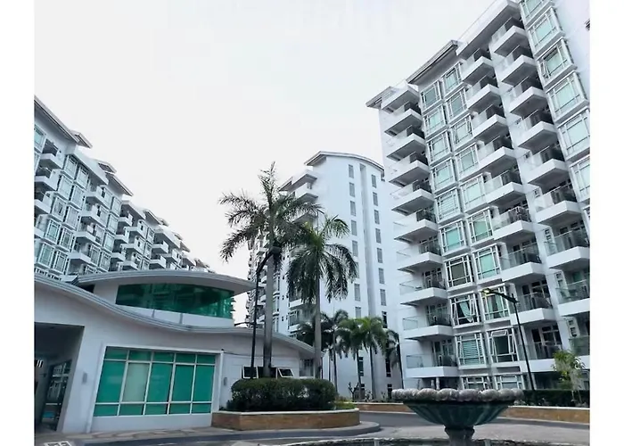 Close Do Aparthotel